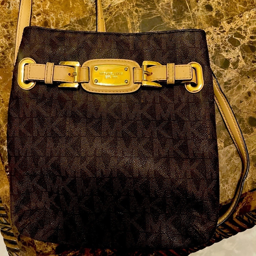 Michael Kors crossbody bag